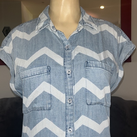 Billy T

Lila Shirtdress - Picture 9 of 12